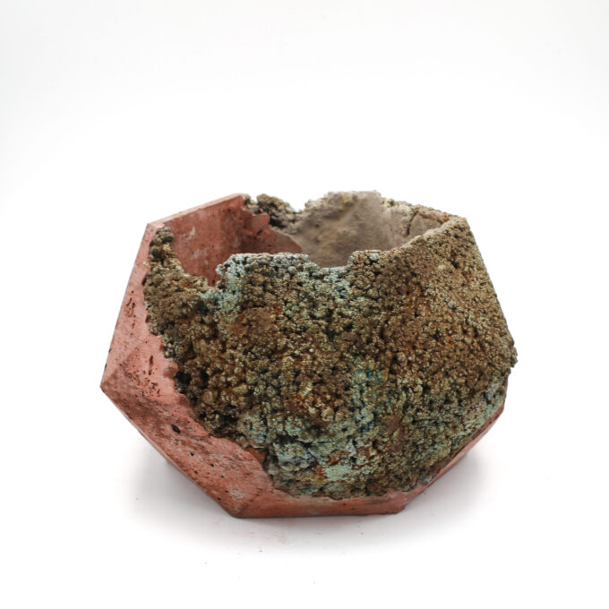 Planter Pot London Islington, terracotta, rust color, oxydation effect, handmade in Berlin.