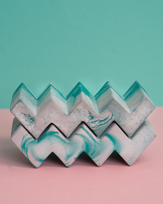 Soapdish Toulouse Rue Condeau marble white and green chevron shape porcelain clay.