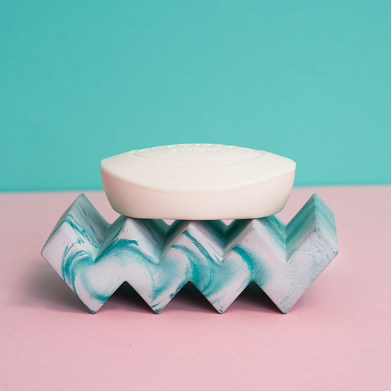 Soapdish Toulouse Rue Condeau marble white and green chevron shape handmade in Berlin with porcelain clay.